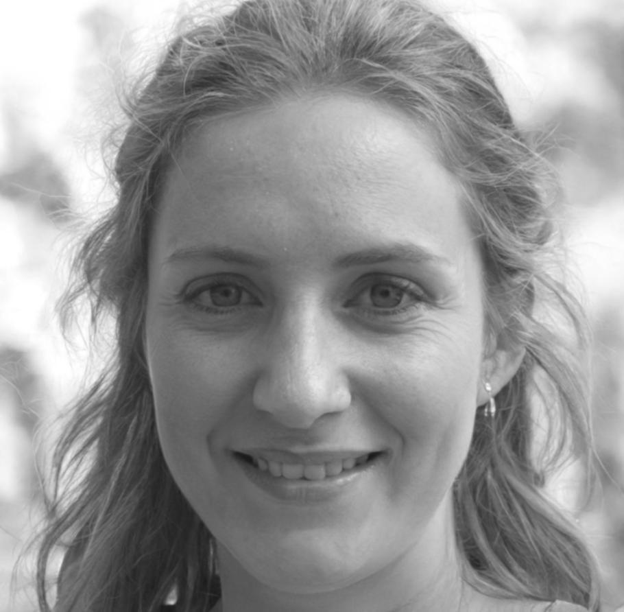 Radka Petrov, financial educator and goal-setting specialist